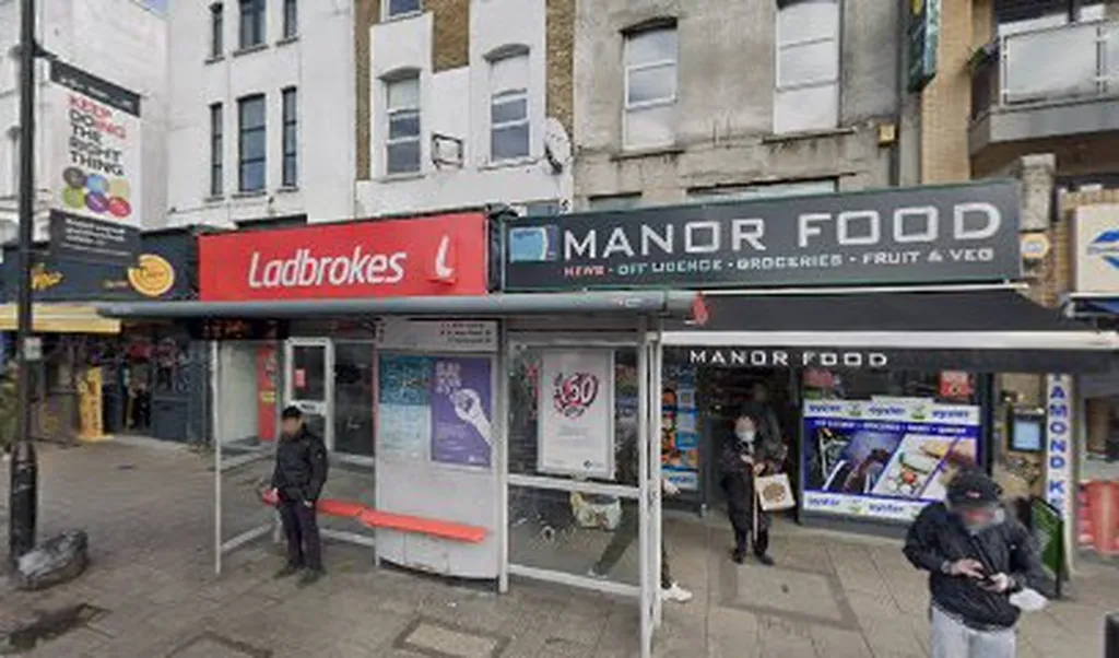 Manor House Station (Stop C)