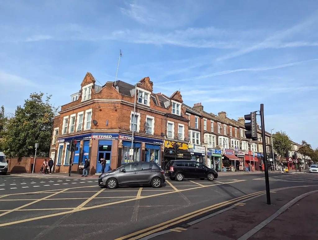 Markhouse Road (Stop LG)