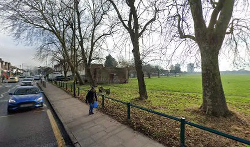 Mayfield Road (Stop B)