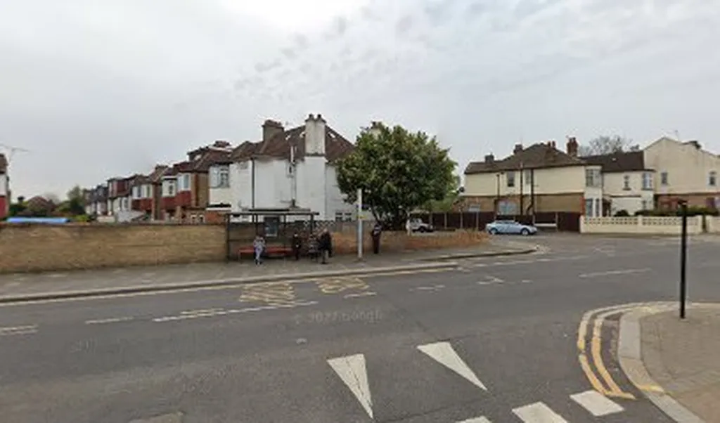 Meadowcroft Road