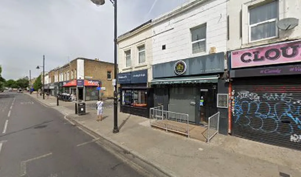 Medway Road (Stop J)