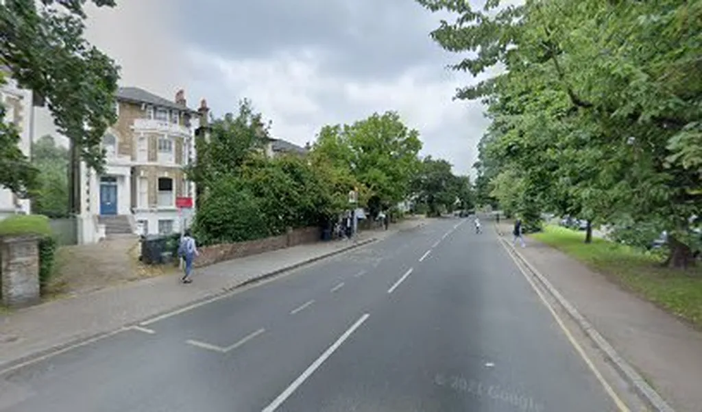 Micheldever Road (Stop G)