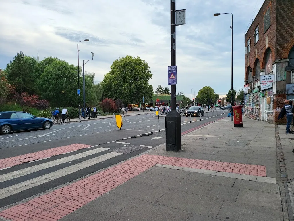 Mile End (Stop A)