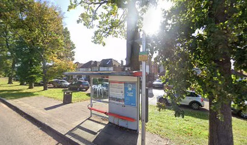 Monkfrith Way (Stop T)