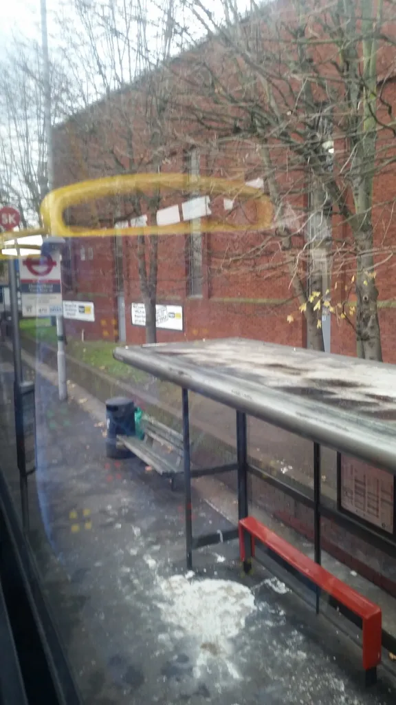 Morden Road / South Wimbledon Station (Stop SJ)