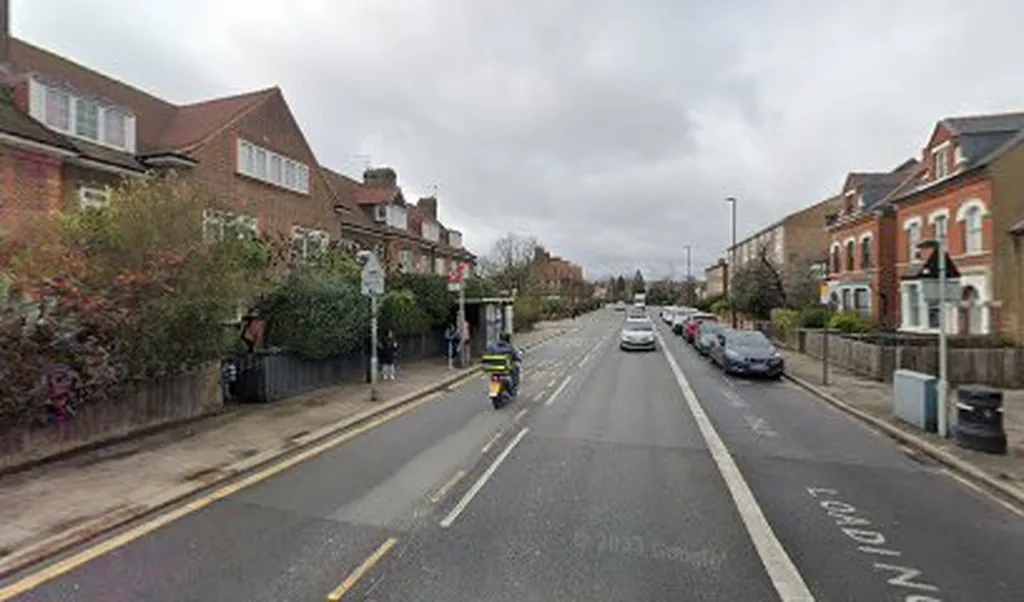 Morley Avenue (Stop NR)