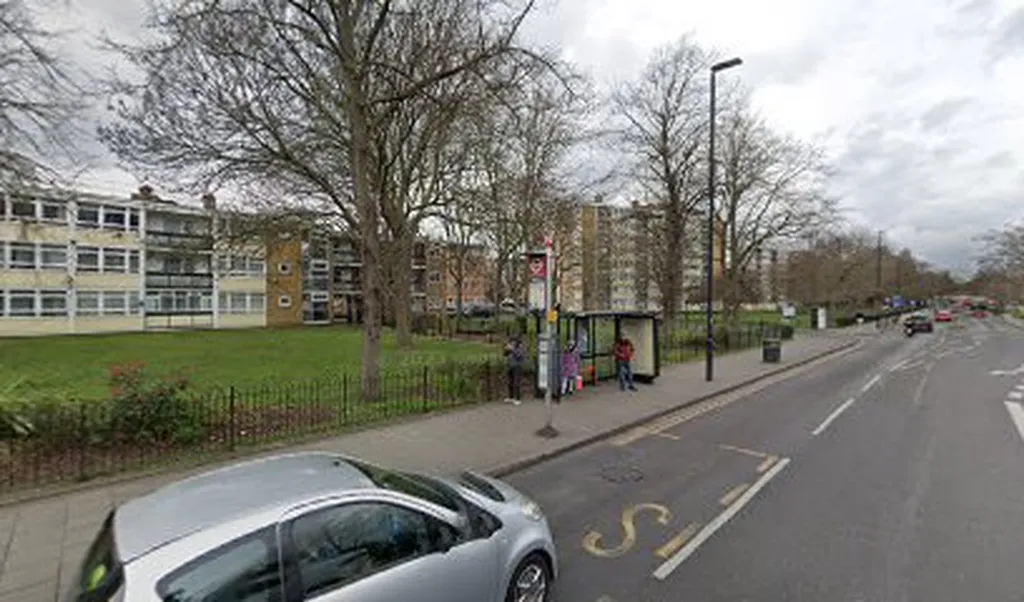 Morval Road (Stop N)