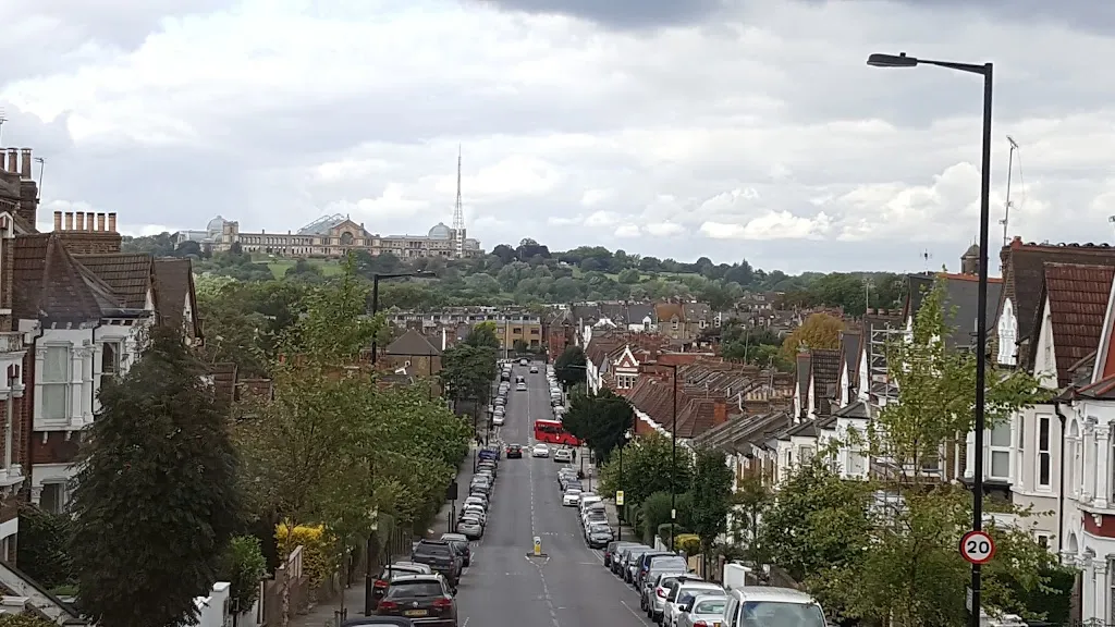 Mount View Road (Stop F)