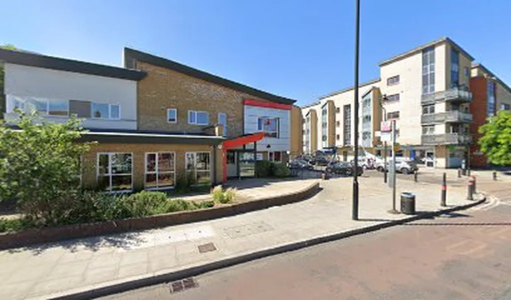Muir Road