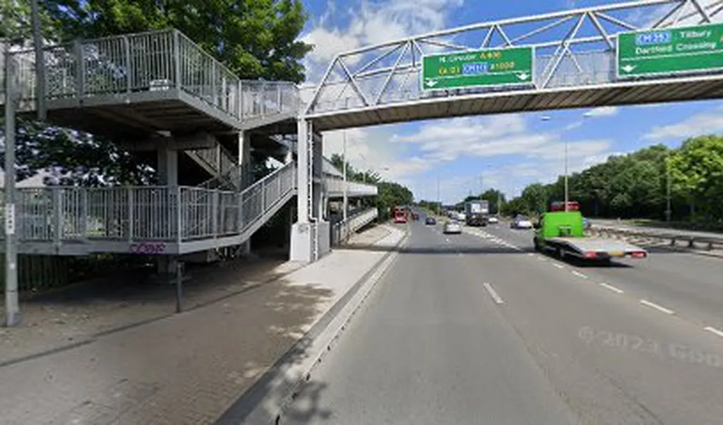North Circular Road Beckton (Stop H)