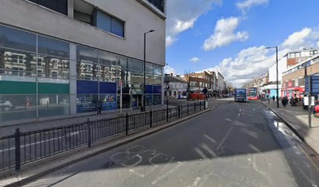 North Finchley Bus Station