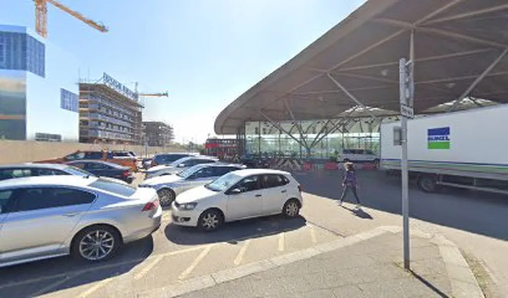 North Greenwich Station (Stop A)