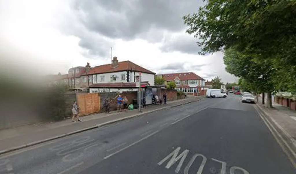 Northborough Road (Stop P)