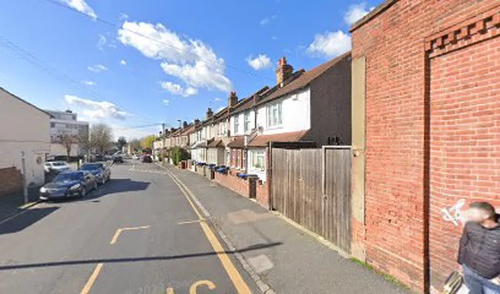 Nursery Road (Stop L)