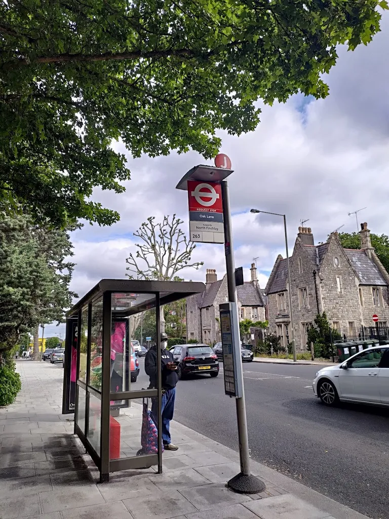 Oak Lane (Stop J)