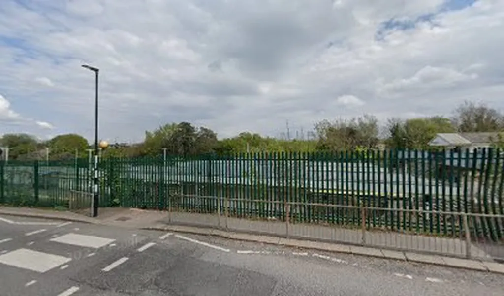 Oakleigh Park