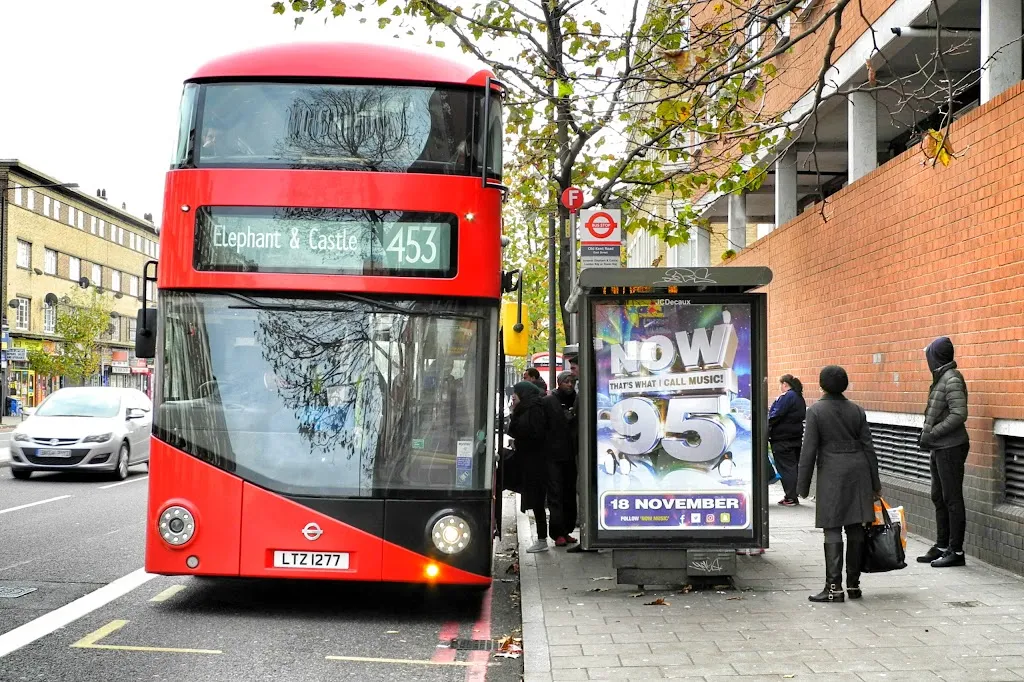 Old Kent Road / East Street (Stop F)