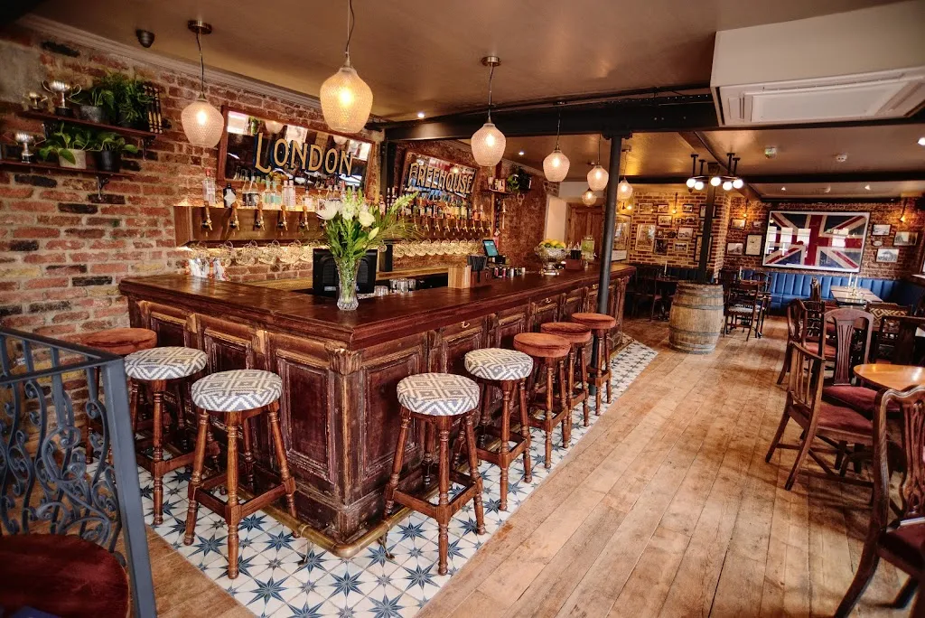 Old Town Tavern
