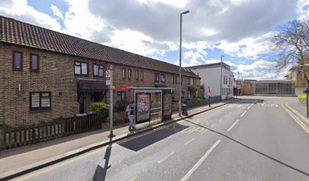 Oliver Road (Stop W)
