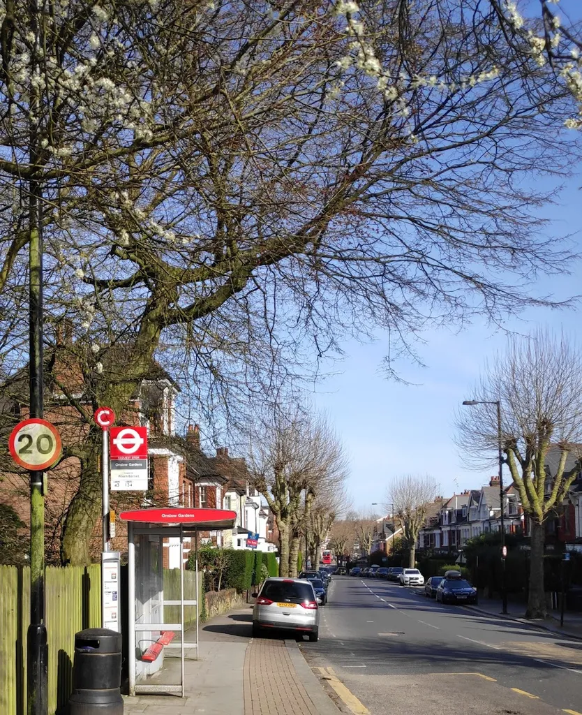 Onslow Gardens (Stop C)