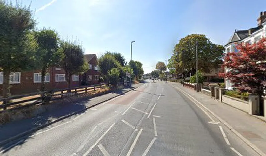 Orchard Avenue (Stop T)
