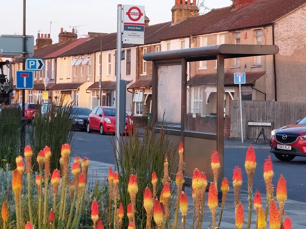 Overton Road (Stop N)