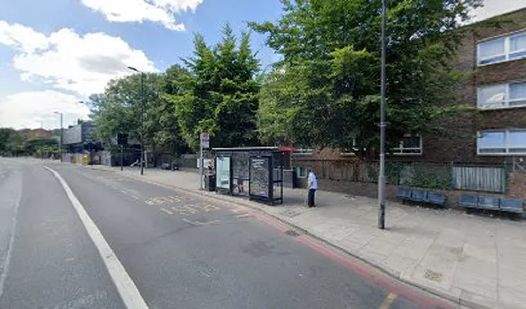 Parkhurst Road / Holloway Nags Head (Stop B)