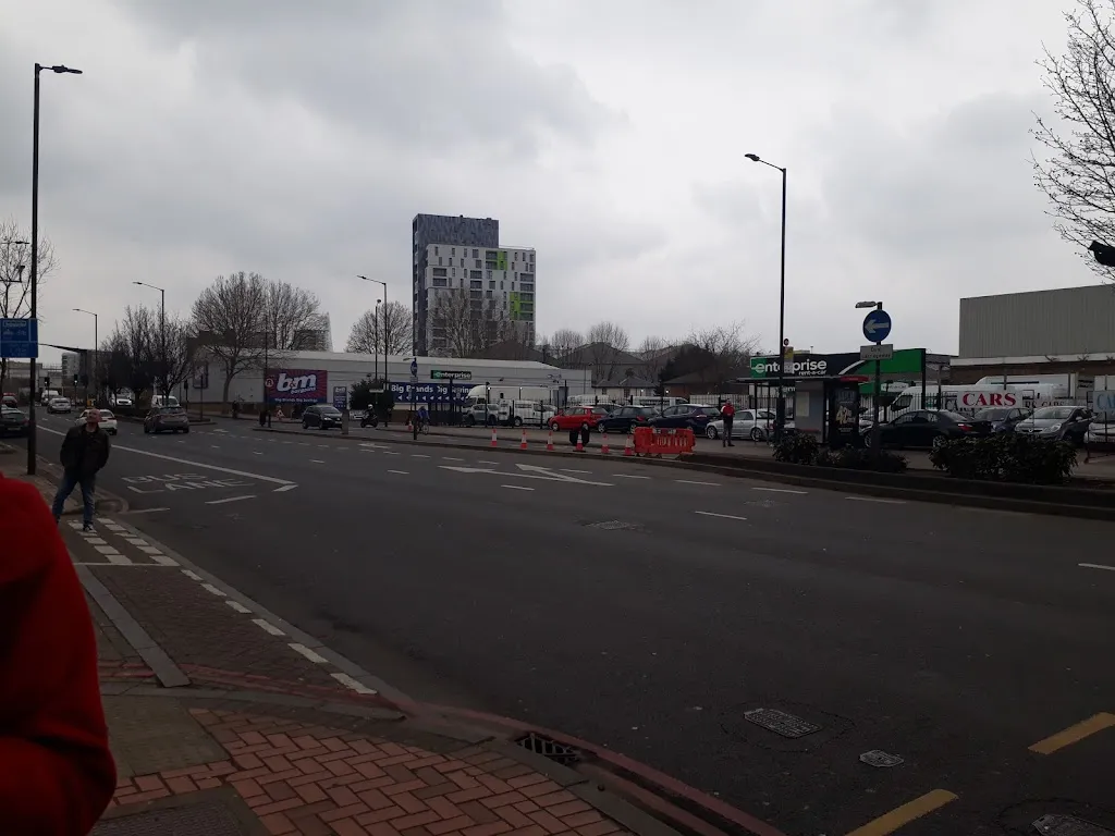 Peckham Park Road (Stop WE)