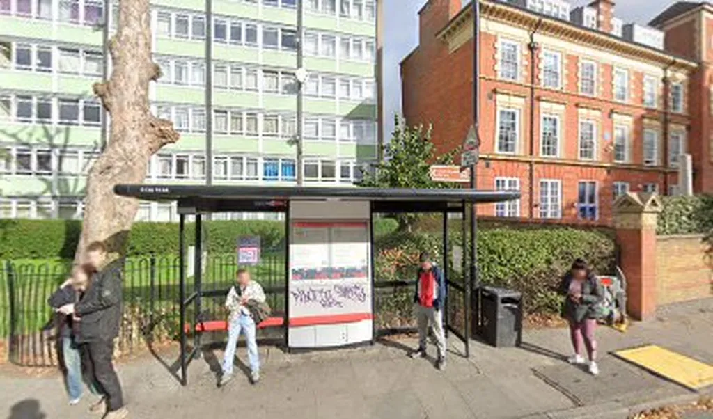Peckham Road / Southampton Way (Stop P)