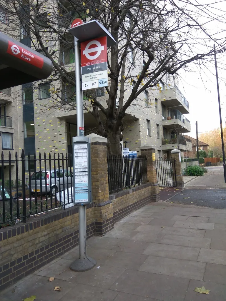 Pier Street (Stop CR)