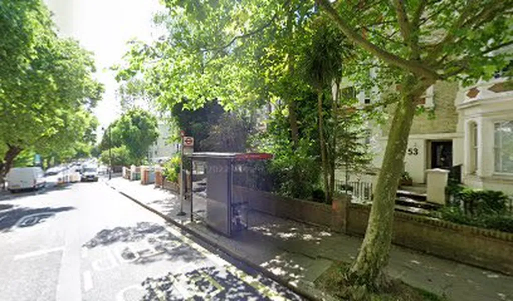 Pilgrim's Lane (Stop A)