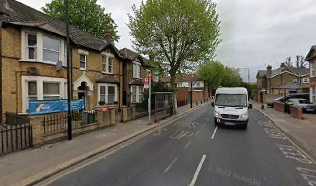 Plashet Road Portway (Stop T)