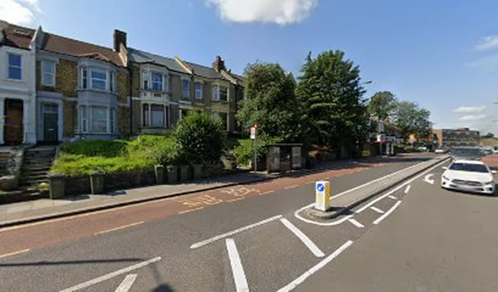 Plumstead Corner / Rockmount Road (Stop WD)