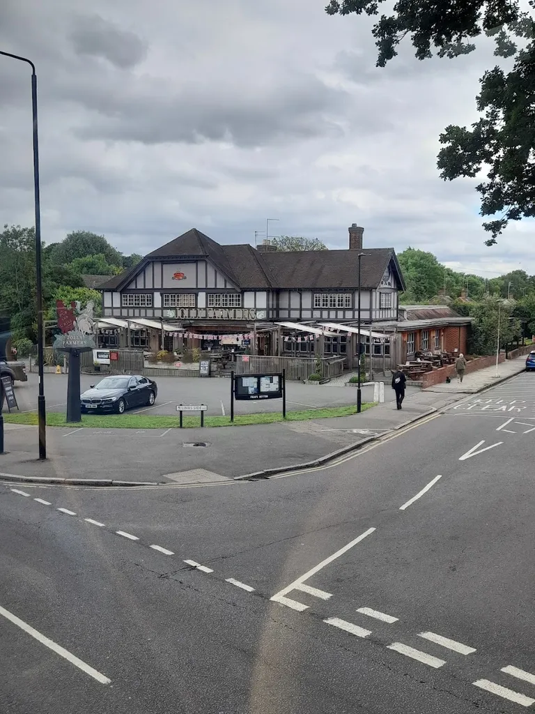 Ponders End Park (Stop L)
