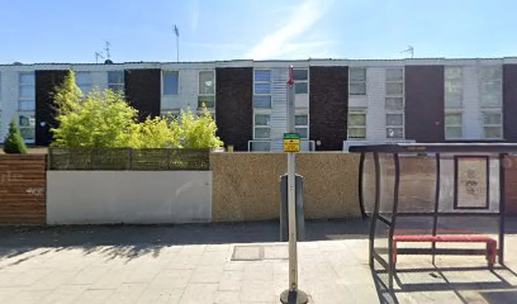 Primrose Hill Road (Stop U)