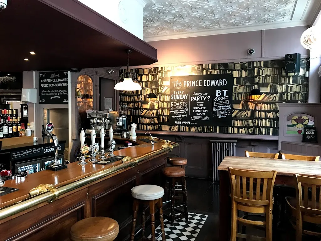 Prince Edward Pub & Restaurant, Bayswater