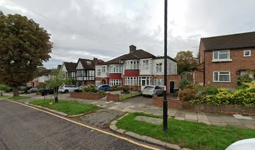 Prince George Avenue Oakwood