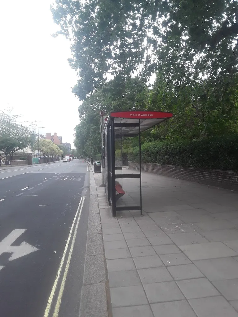 Prince Of Wales Gate (Stop RM)