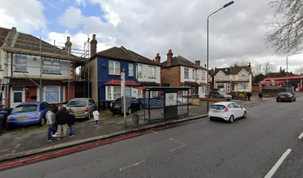 Purley Way / Waddon Road (Stop SV)
