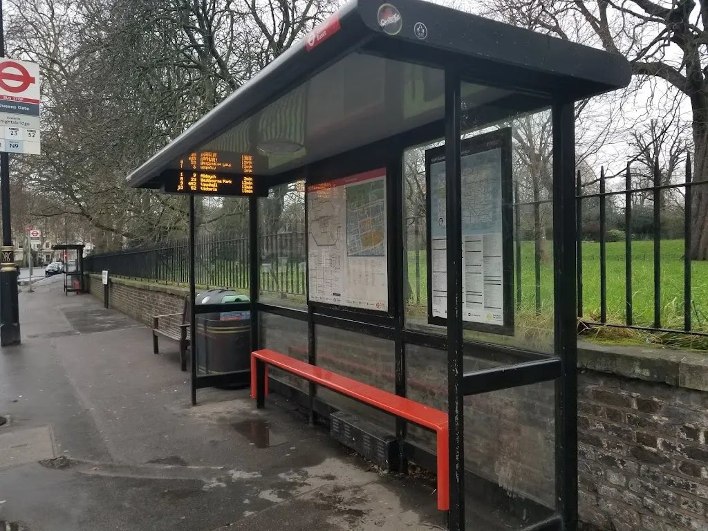 Queens Gate (Stop RK)