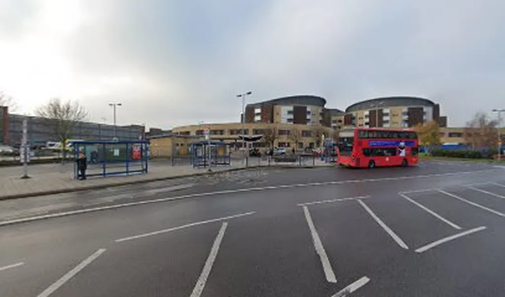 Queens Hospital (Stop HM)