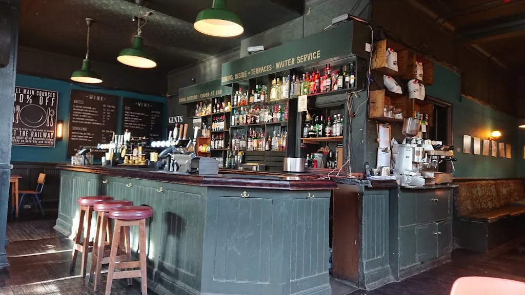 Railway Tavern