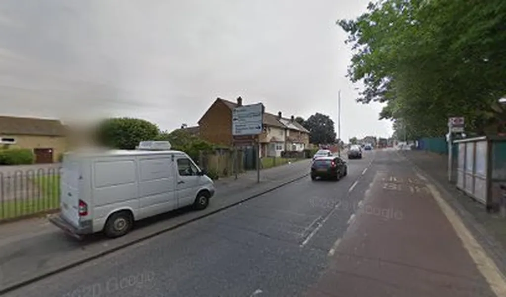 Rainham Road North