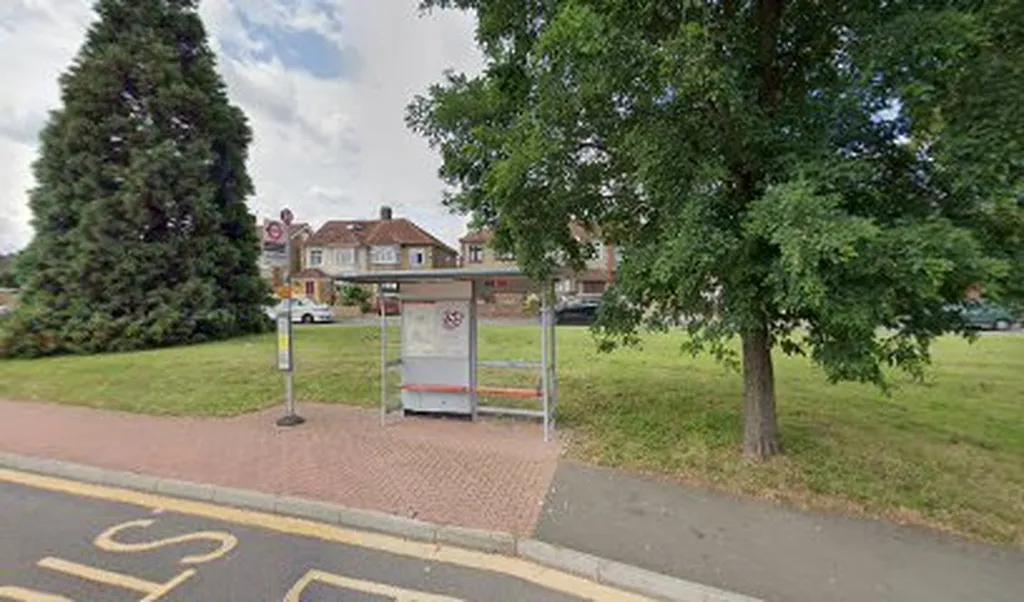 Ravenscourt Grove (Stop H)