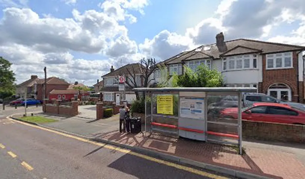 Recreation Avenue