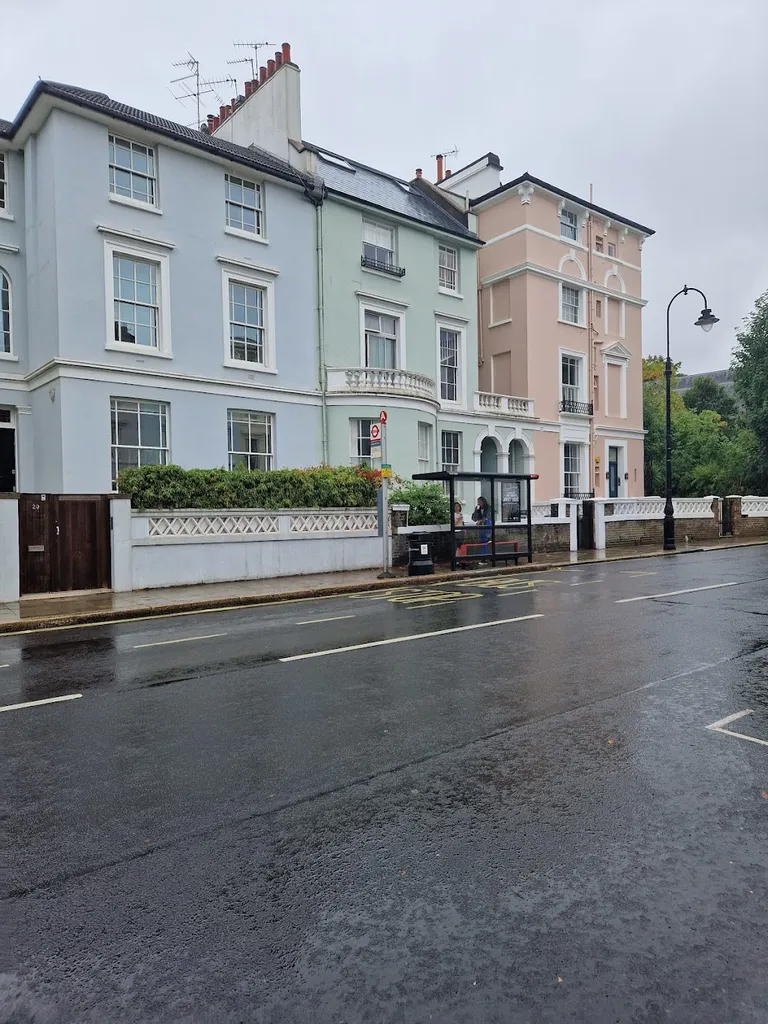 Regent's Park Road (Stop A)