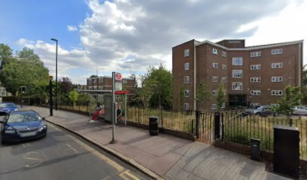 Rockmount Road