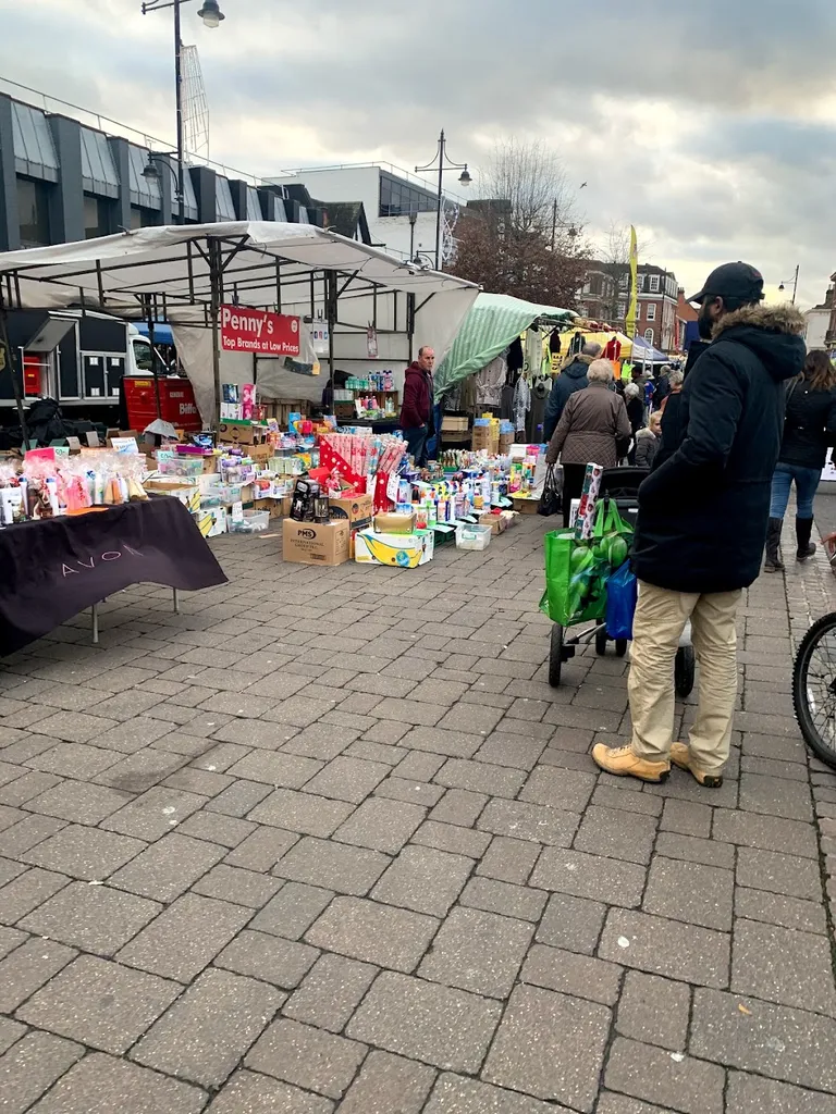 Romford Market (Stop H)