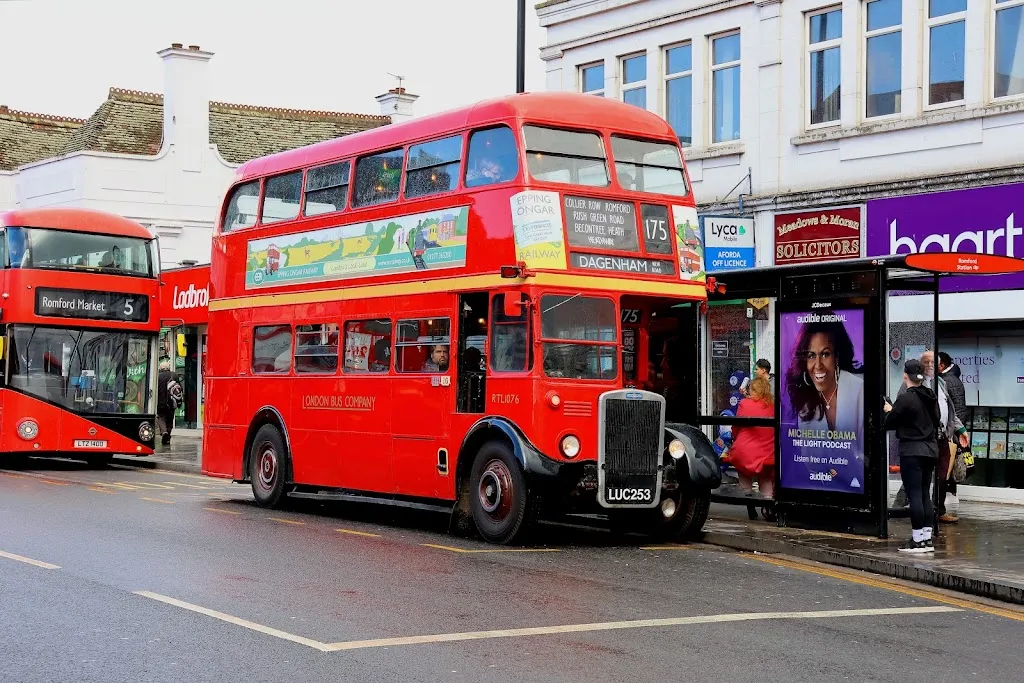 Romford Station (Stop T)