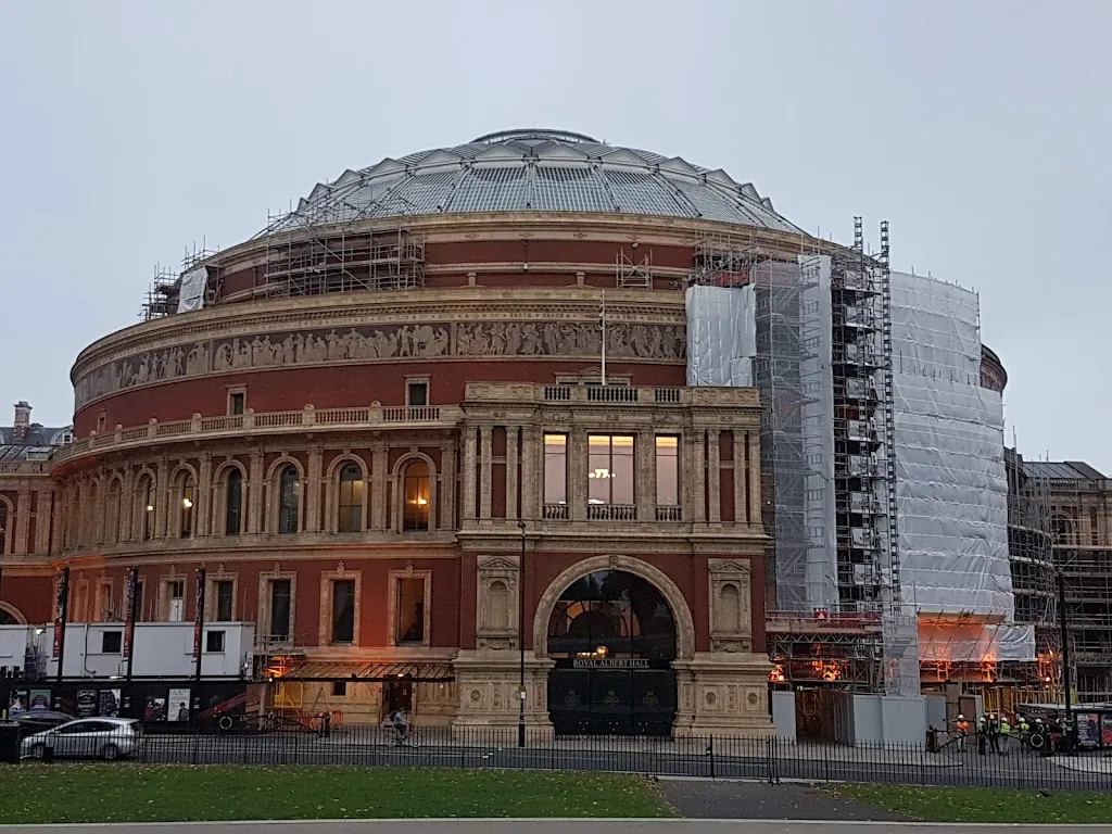 Royal Albert Hall (Stop RJ)